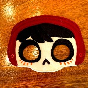 Coco costume mask, Miguel